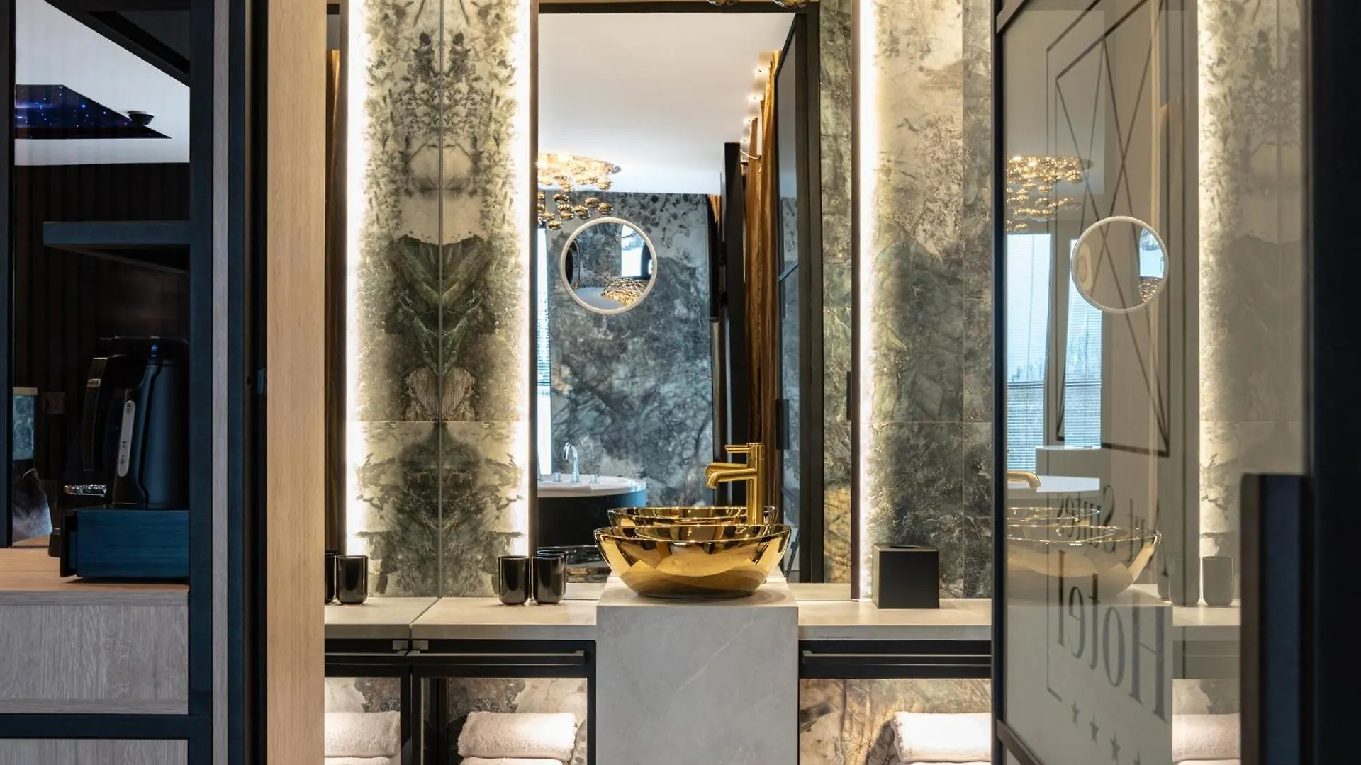 Art Suites Luxury Hotel Krakov