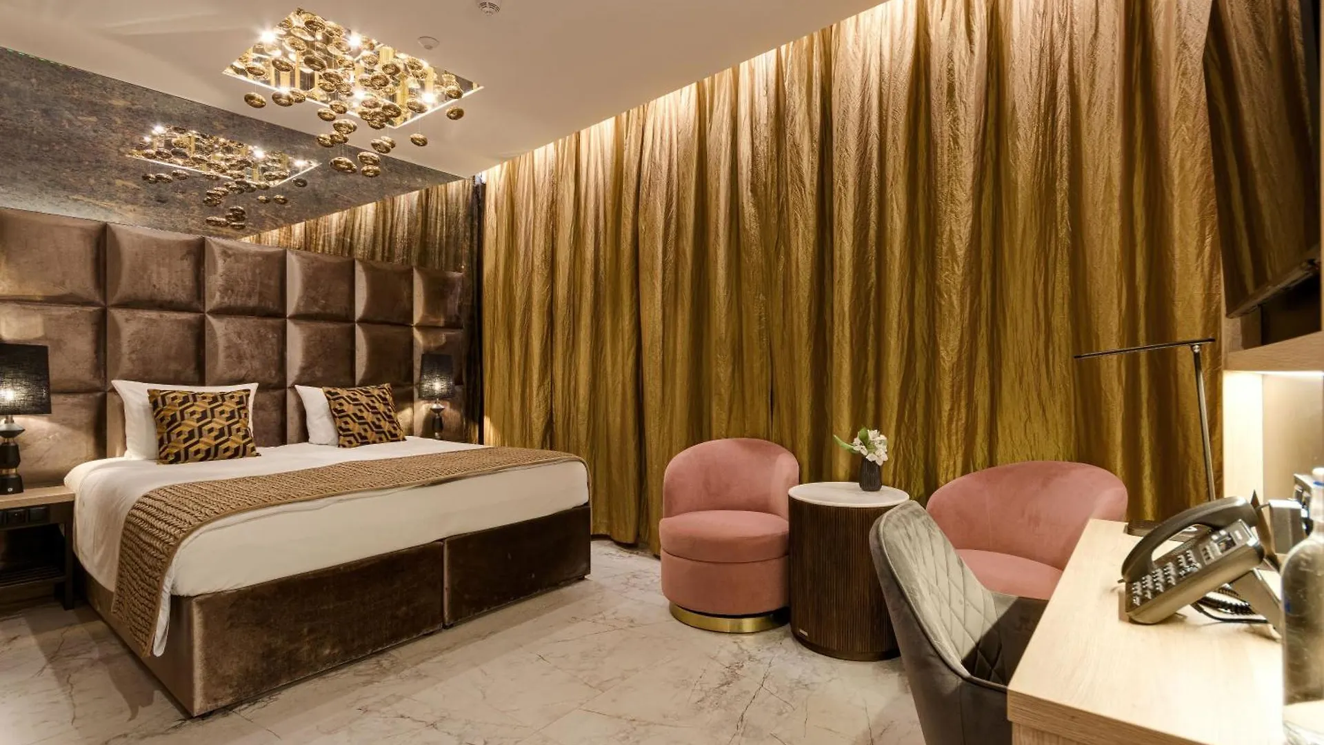 Art Suites Luxury Hotel Cracóvia
