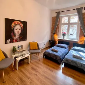 Topolove & Hostel
